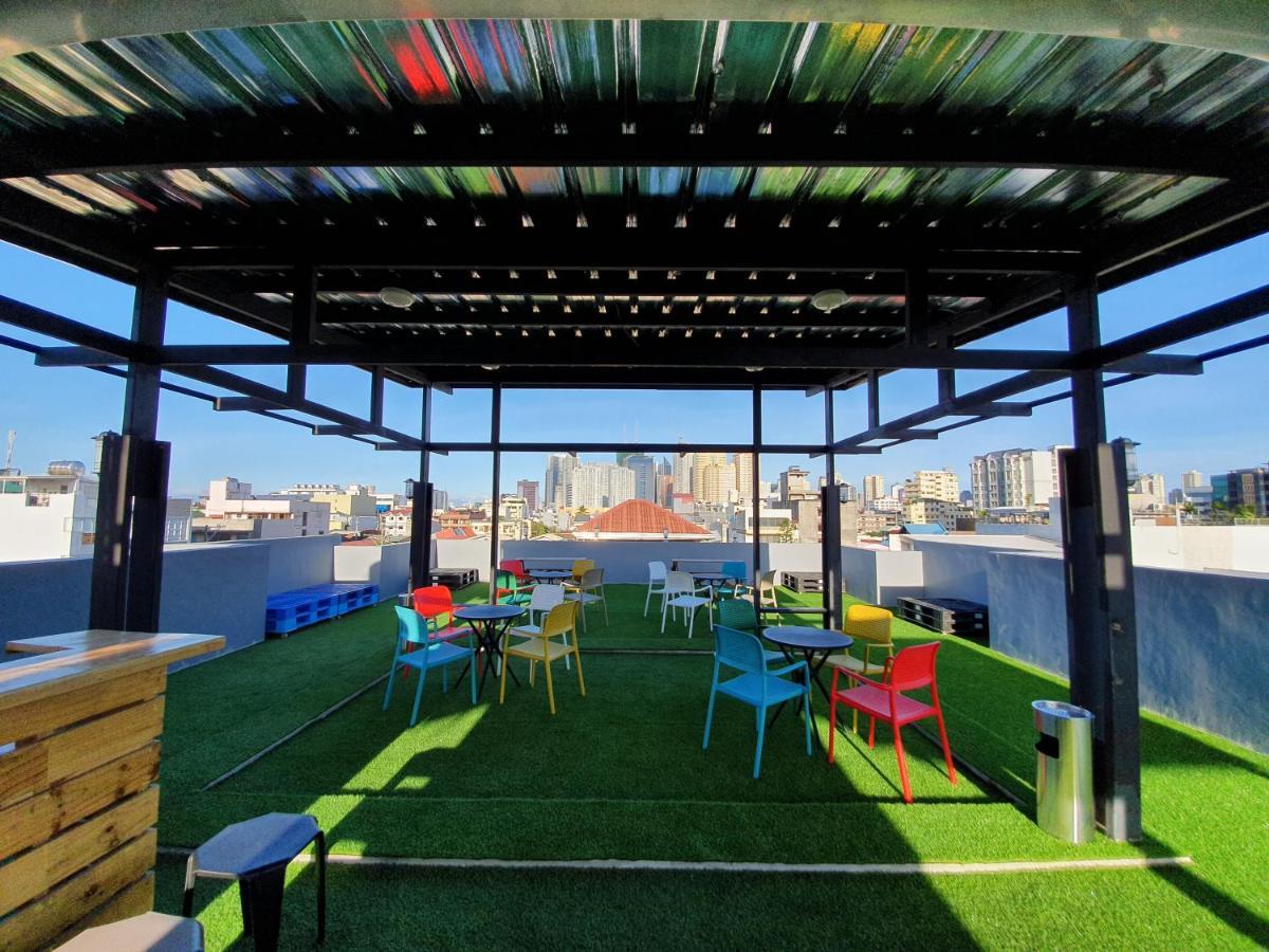 Innspired Hostel Ph In Makati, Metro Manila ماكاتي المظهر الخارجي الصورة